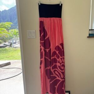 Kino Zamora OS tube top maxi dress